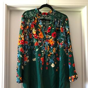 Mandarin collar-  Rayon floral top